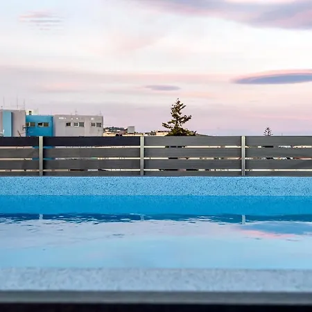 Evgenias Luxury With Rooftop Pool -parking Apartment *