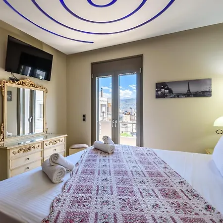 Evgenias Luxury With Rooftop Pool -parking * Chania (Crete)