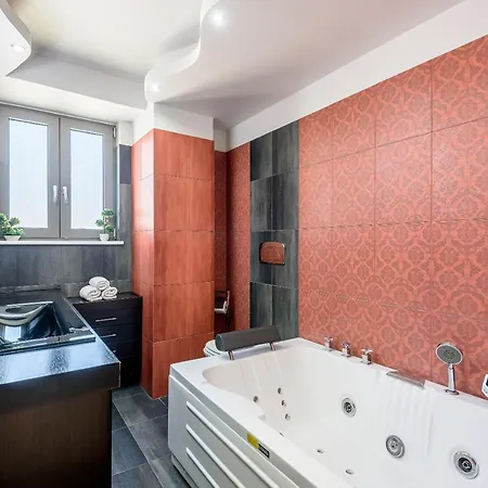 Evgenias Luxury With Rooftop Pool -parking *