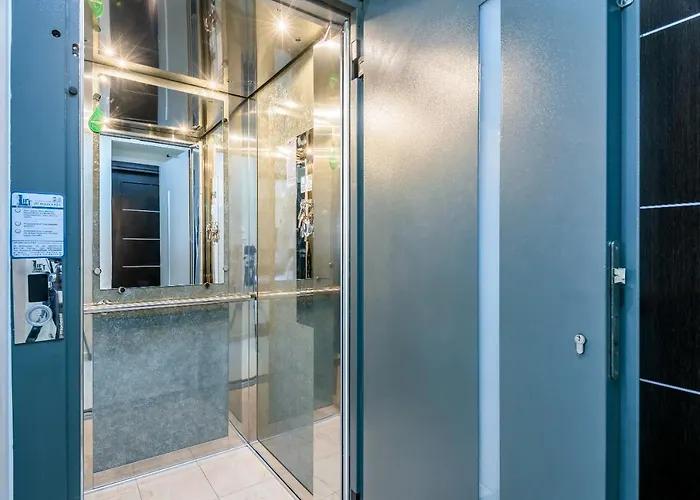 Evgenias Luxury With Rooftop Pool La Canée