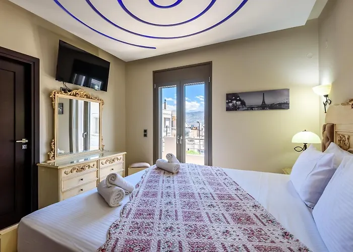 Evgenias Luxury With Rooftop Pool * ハニア