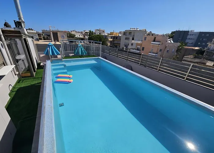 Evgenias Luxury With Rooftop Pool Apartament